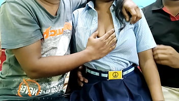Dua Cowok Ngewe Paksa Cewek Kampus Dengan Suara Jelas