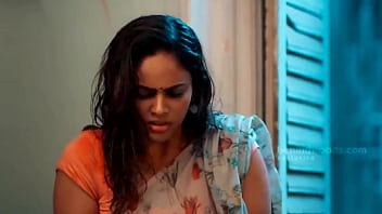 Bintang Film India Selatan Yang Menggoda, Swetha