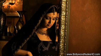 Gadis Cantik Dari India Yang Senang Bermain-main