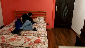 Bercinta Romantis Dengan Pacarku Yang Mungil Dan Manis