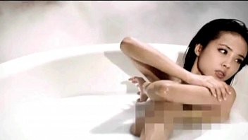 Jolin Tsai Bikin Panas Dengan Mv Seksi Di Hutan