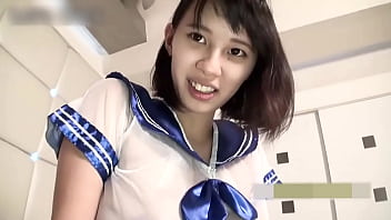 Kecantikan Berambut Hitam Usia 19 Tahun Tanpa Sensor. Ibu Rumah Tangga Amatir Dengan Payudara Besar, Hamil, Memberikan Blowjob Dan Creampie. Cosplay Seragam Seksi.