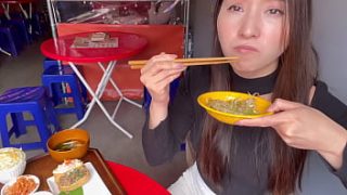 Mengelilingi Tokyo Dengan Sepeda Dan Menikmati Kuliner Korea Di Shin-okubo