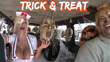 Spesial Halloween Puma Swede Di Bang Bus: Kenangan Panas Yang Tak Terlupakan