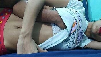 Guru Desi Hindi Yang Panas Menggoda Muridnya, Menjilat Dan Memuaskan Memek Ketatnya Dengan Audio Asli Hindi | Your Priya