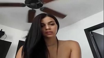 Pertunjukan Live Cam Mesum Luchy2 Yang Menggoda