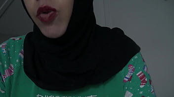 Istri Seksi Arab Yang Suka Digoda Lelaki Lain