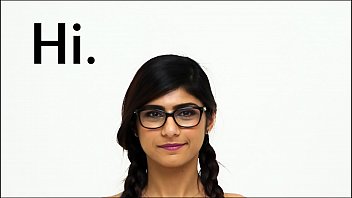 Mia Khalifa – Ayo Lihat Lebih Dekat Tubuh Arab Sempurna Yang Menggoda Ini