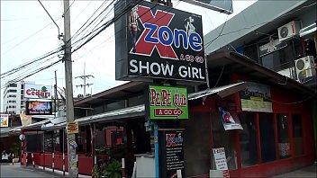 Jalan-jalan Seru Di Soi Walking Street Pattaya, Thailand