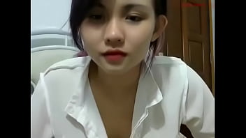 Gadis Vietnam Berambut Hitam Legam – Kisah Panas Bagian 1