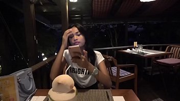 Diam Tak Bergerak Lama, Menikmati Isian Yang Masih Menggenang