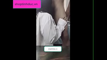 Cô Nàng Xinh đẹp Này đang Tìm Bạn Tình đây