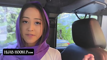 Alexia Anders, Gadis Muslim Yang Nekat Selingkuh Diam-diam Dengan Pacarnya Demi Kenikmatan Terlarang, Ketahuan Ayahnya