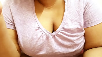 Payudara Ranum Tante Seksi Desi