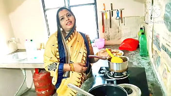 Desi Bhabhi Yang Panas Lagi Asyik Bercinta
