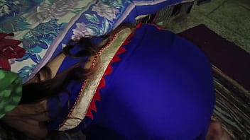 Permainan Peran Dengan Bhabhi India Yang Nakal, Dengan Suara Menggoda Dalam Bahasa Hindi.