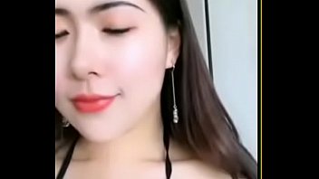 台湾美女外约,私密照等你欣赏,加赖646854开启激情之旅
