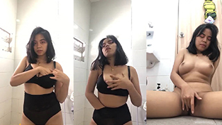 Mahasiswi Cantik Dengan Toket Bulet Lagi Colmek