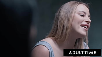 Anna Claire Clouds, Si Pawg Pecandu Seks, Menggoda Polisi Saat Interogasi Hingga Berujung Bercinta Kasar Dan Keras!
